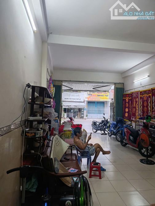 bán nhà 2 tầng 112.6m2 ngang 4.5m măt tiền đường phù đổng, khu bàn cờ Nha Trang - 2