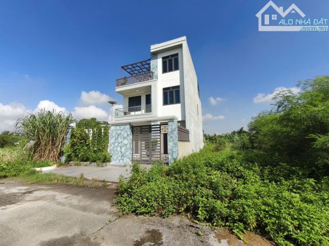 Cần bán lô đất 247m2 ngang 10m tại khu đấu giá Anh Dũng Dương Kinh,sổ đỏ xây dựng tự do. - 2