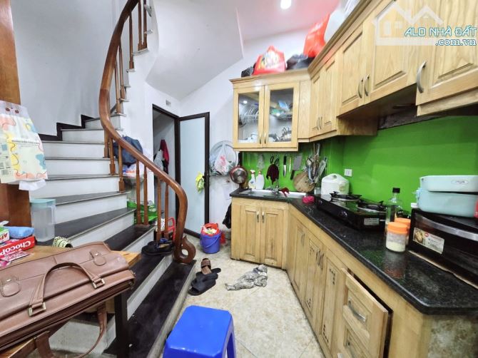 Bán gấp nhà Hạ Đình 35m² × 5 tầng, ngõ thông, full nội thất –  chỉ 7,5 tỷ - 2