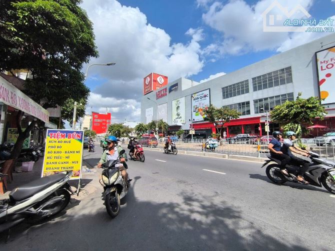 Bán NHÀ C4 HXH 6M THÔNG Đối Diện Lottemart-GV. DT: 4.2x17m. cn 71m2 GIÁ CHỈ 7.5 TỶ TL - 2