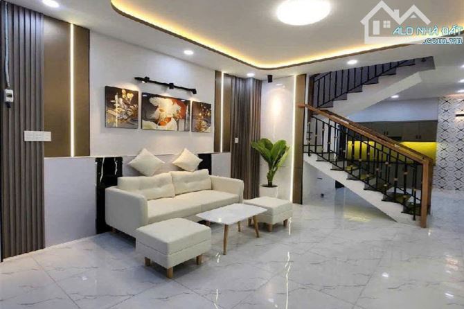 Bán nhà hẻm, Nguyễn Văn Dưỡng, Tân Phú, 35.5 m² (4m x 9m), 2 phòng ngủ - Giá 4.3 tỷ TL - 2