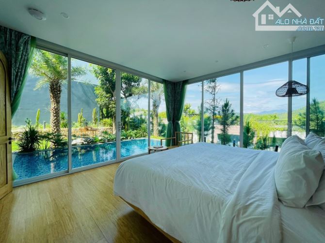 Bán Villa 3 tầng 3PN tại Venus Flamigo Đại lải. giá chỉ  7,x tỷ
