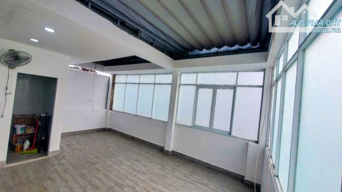 Bán nhà Quận 1 đường Hoàng Sa, 31m2 chỉ từ 6tỷ, 4 tầng đủ - 2