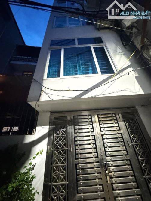 BÁN NHÀ ĐỖ NHUẬN - NGỖ RỘNG 4M - VÀI BƯỚC RA Ô TÔ - 32M2 - 5 TẦNG - 7.7 TỶ - 2