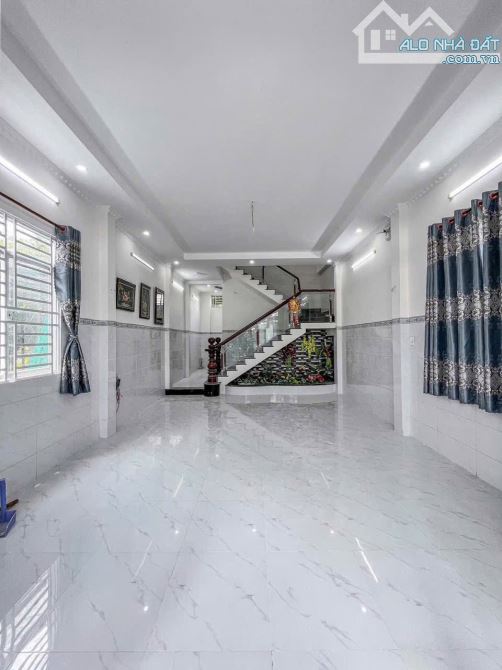 Nhà bán 75m2 có chiều ngang 5m giá bán chưa tới 3 tỷ - 2