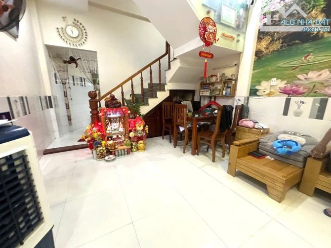 GẤP BÁN! MẶT PHỐ 3 TẦNG CẠNH NGUYỄN ĐÌNH TỨ, CẨM LỆ - NHÀ MỚI Ở NGAY - NHỈNH 4 TỶ TL - 2