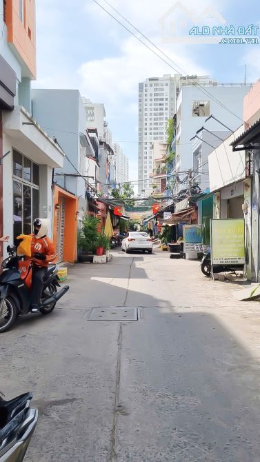 NHÀ ĐẸP Q.8 TẠ QUANG BỬU_ HXH_ CÁCH MT 50M CHỈ NHỈNH 9 TỶ - 2