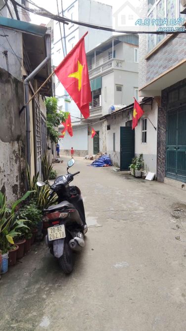 Bán Đất Văn Hội Quận BTL. Ô TÔ. Sát HV Tài Chính. 56m Mt3.5. Giá 8.5tỷ - 2