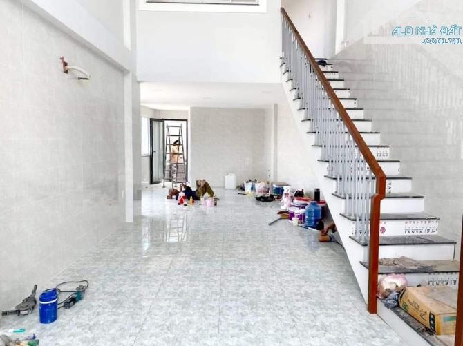 Nhà 8x30m Nở Hậu 15m Mặt tiền Đường Đỗ Văn dậy Hóc Môn Giá 12tr/th Cọc 2th - 2