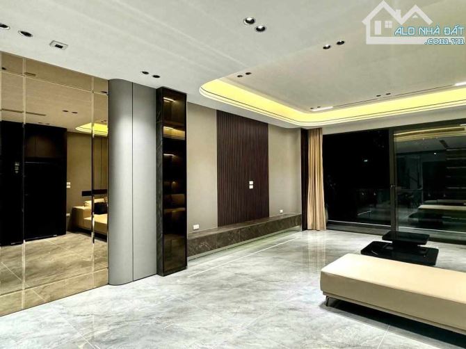 Phân Lô 918 Phúc Đồng, Long Biên, 87m2, 7 Tầng, Gara, Ô tô, Thang Máy, Full nội thất 5* - 2