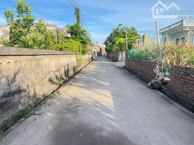 Cần bán lô đất 247m2, Giá 1,45 tỷ, Dân cư đông , SÁT BIỂN VÀ ĐƯỜNG VEN BIỂN, Sẵn sổ - 2