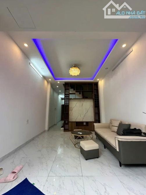 Bán nhà Trần Thái Tông Cầu Giấy Gần ĐH Quốc Gia 35m 5Tầng. Giá 7.5 Tỷ - 2