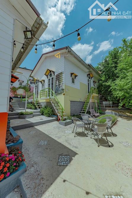 Bán homestay gần 1000m2 mặt tiền Trạng Trình cách Hồ Xuân Hương 500m - 2