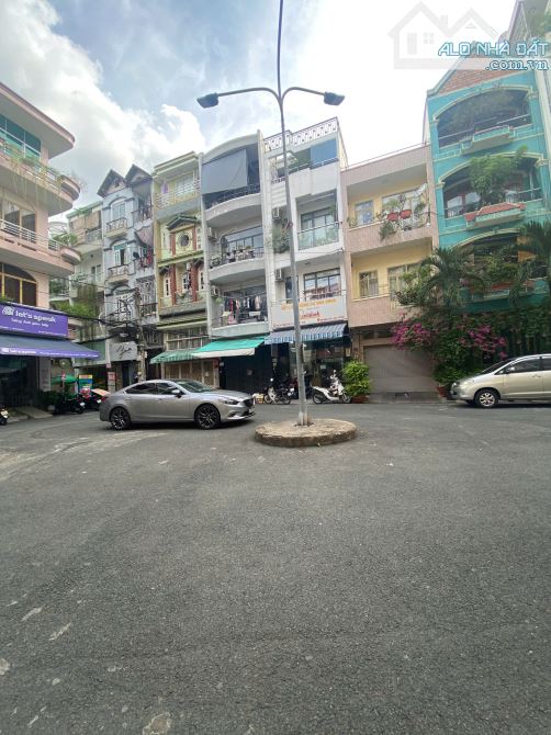 Hẻm Vip Q.10 134 Thành Thái , Q.10 - DT chuẩn 4.2 x 16.5m - 2 lầu - giá 20 tỷ - 2