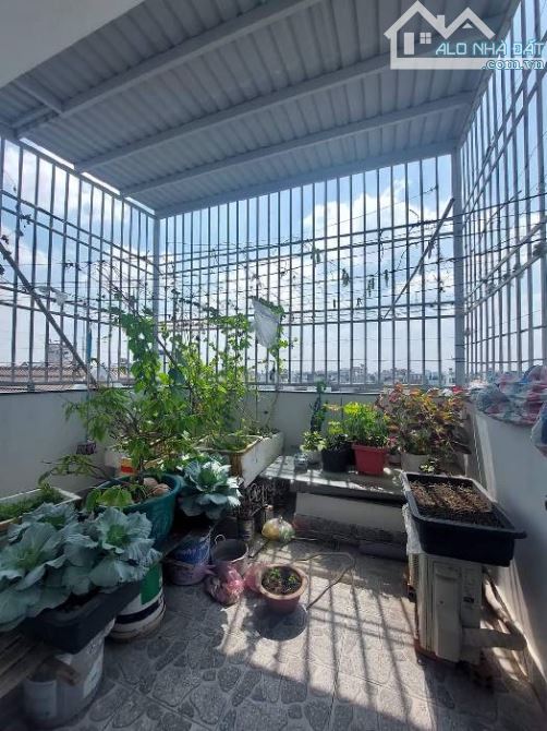 Hẻm nhựa xe hơi thông  – Nhà mới 5 tầng Hoàng Bật Đạt – Giá mới 7.9 Tỷ - 2