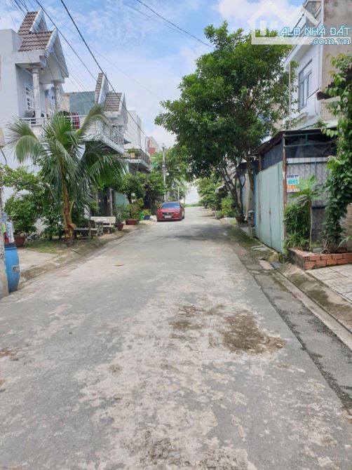 Nhà 8x18m xây 2 tầng, Lê Thị Kim, Hóc Môn, 5 tỷ - 2