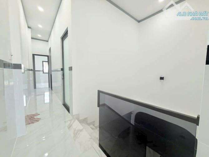 Bán nhà 1T1L mới tinh, KDC Bửu Long, đường nhựa 8m, chỉ 4 tỷ950 - 2