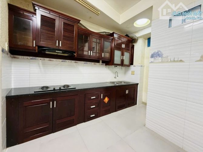 BÁN NHÀ NGUYỄN ĐÌNH CHÍNH,3 TẦNG, 35M2, GIÁ 5,5 TỶ - 2