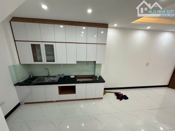 Bán nhà Nghĩa Tân 59m2, 4T, MT 5.3m, ngõ ôto tránh, KD, 19.5 tỷ - 2