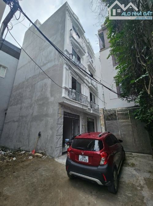 BÁN NHÀ ĐÔNG DƯ - GIA LÂM - 4 TẦNG - 5 PHÚT LÊN CẦU THANH TRÌ - 2