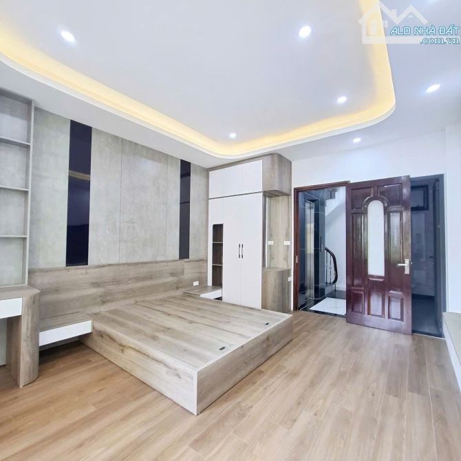 SIÊU PHẨM THANH XUÂN - 35M² – 6 TẦNG THANG MÁY – TẶNG FULL NỘI THẤT – GIÁ 9.5 TỶ - 2