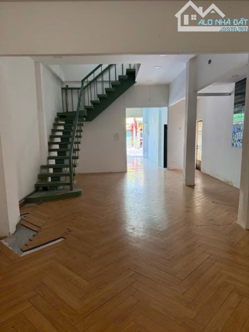 71.2m² BÁN NHÀ 3 TẦNG MẶT TIỀN LÔ GÓC PHAN VĂN TRỊ-NGANG 4m CHỈ 17,5 TỶ - 2