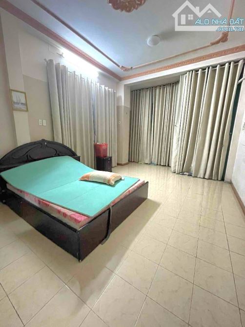 BÁN NHÀ HẺM OTO THÔNG - HỒ HỌC LÃM - BÌNH TÂN - 4x20M - 3 TẦNG -  HƠN 6 TỶ. - 2