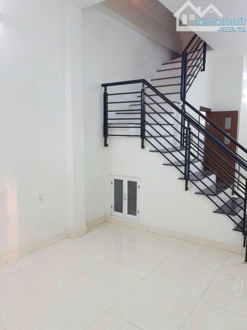 BÁN NHÀ 2 LẦU 845 ĐƯỜNG NGUYỄN BÌNH.NGAY CÔNG AN XÃ, GIÁ 2,6 TỶ - 2