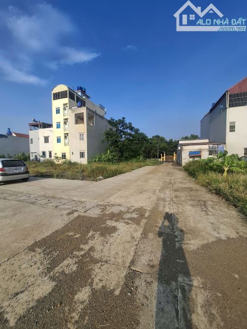 Bán mảnh đất Đấu giá Vip MT 9m giá 2x tr/m sẵn sổ CC luôn - 2