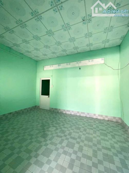 Cần tiền bán gấp căn nhà Đ.Lê Thị Vui, củ chi 122m2 SHR 2PN. Giá 600 Triệu - 2