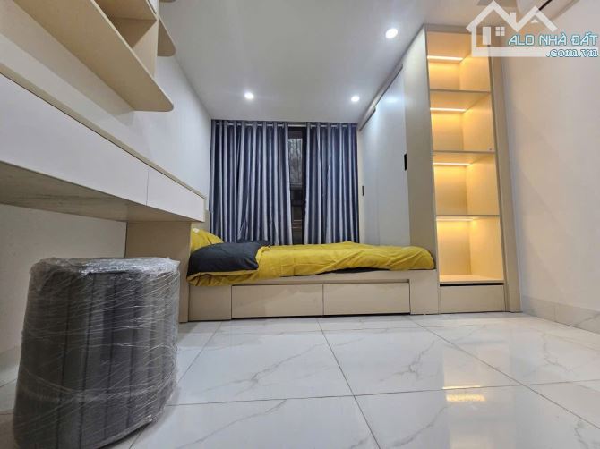 Nhà Đẹp - Ở Ngay - Full Nội Thất - Hồng Mai - Hai Bà Trưng - Dt:18m2/4 tầng*4,5 tỷ - 2