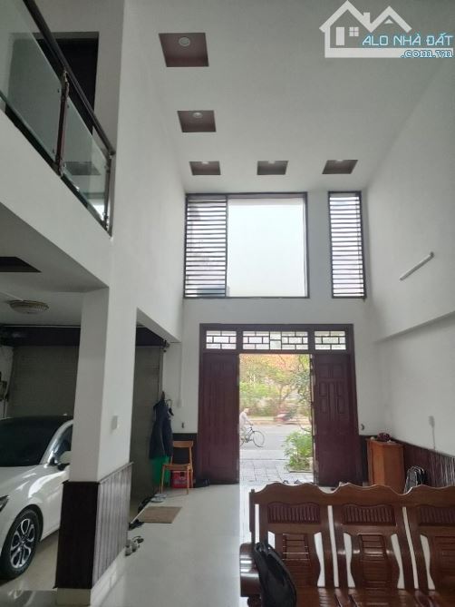 Cần bán gấp nhà 3 tầng đường Võ Nguyên Giáp Thành Phố Đà Nẵng - 2