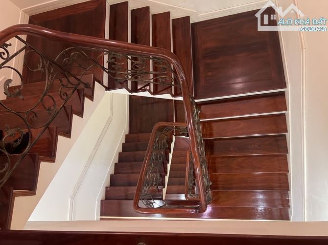 Bán nhà Việt Hưng, 190m2, đường rộng, kinh doanh tốt. - 2