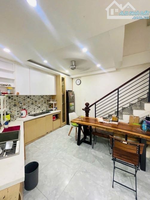 BÁN NHÀ NGUYỄN CỮU VÂN - P17 - BÌNH THẠNH - 4 TẦNG BTCT - SỔ HỒNG RIÊNG - GIÁ 5,35 TỶ - 2