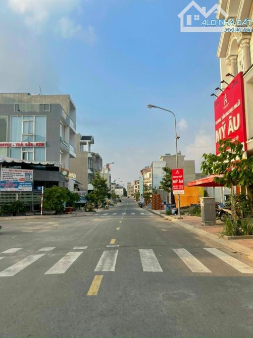Cần bán 76m. đất phú hồng thịnh dĩ an hcm - 2