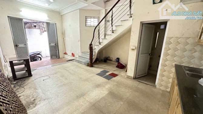 NHÀ MINH KHAI_ BẠCH MAI_35M2 LÔ GÓC _ 2 MẶT THOÁNG # FULL NỘI THẤT - 2