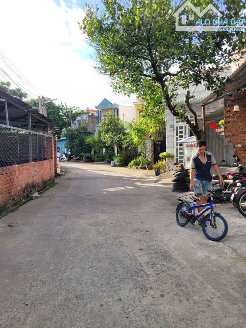 6Tỷ TL🔥Bán 112,4m2 Nhà 1 Lầu đường thông buôn bán gần BigC Go, p.Đông Hòa, Tp.Dĩ An - 2