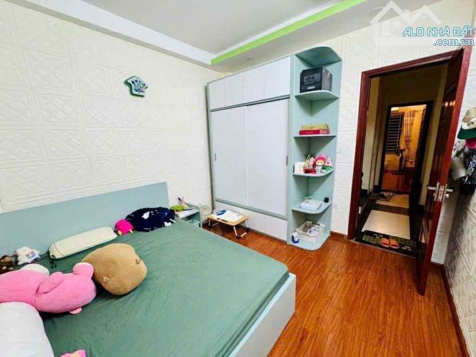 Học Viện Tài Chính 40m dẫn xây – Phân lô – Ô tô – Kinh doanh sầm uất, chỉ 7.2 tỷ - 2