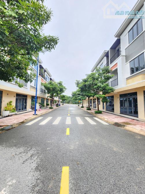 2,7Tỷ TL🔥Bán nhà 2 lầu hoàn công gần chợ Bình Phước B chỉ 200m, p.Bình Chuẩn, Tp.Thuận An - 2