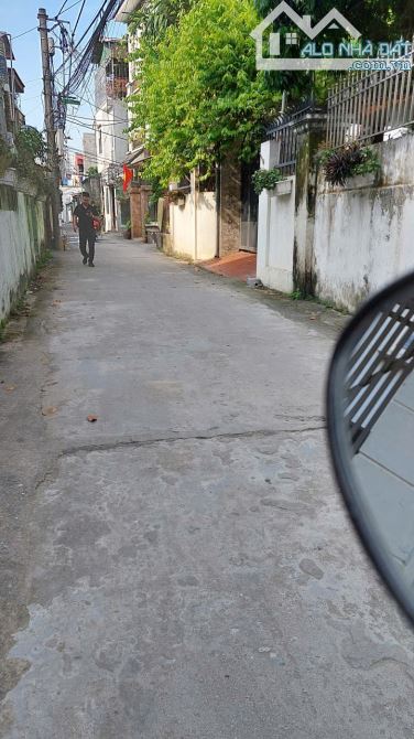 Bán đất Thạch Bàn 31 m mặt tiền 5 m một nhà giao phố phù hợp xây biệt thự mini dòng tiền n - 2