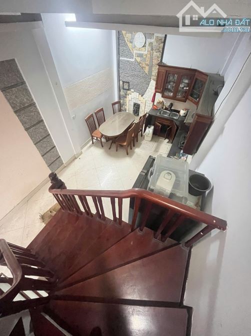 Nhà đẹp Yên Hoà, Cầu Giấy, 5 tầng, 40m², ngõ rộng, vài bước ra phố, giá chỉ 9 tỷ - 2