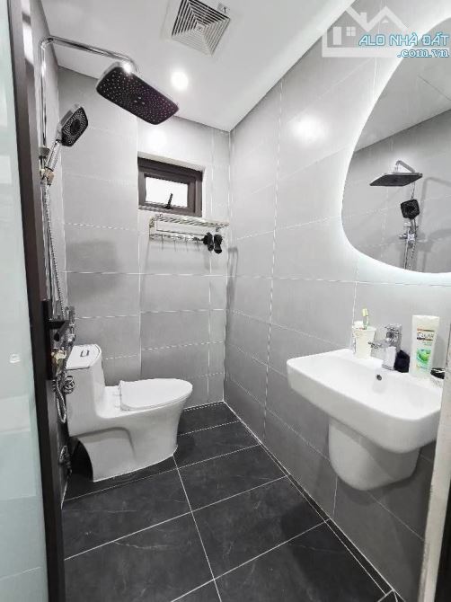 Bán Nhà Kiến Trúc Sư ở KIM GIANG Hàng Xóm The Manor 39m 5 Tầng MT 4m 6,8 tỷ Nhà Mới - 2