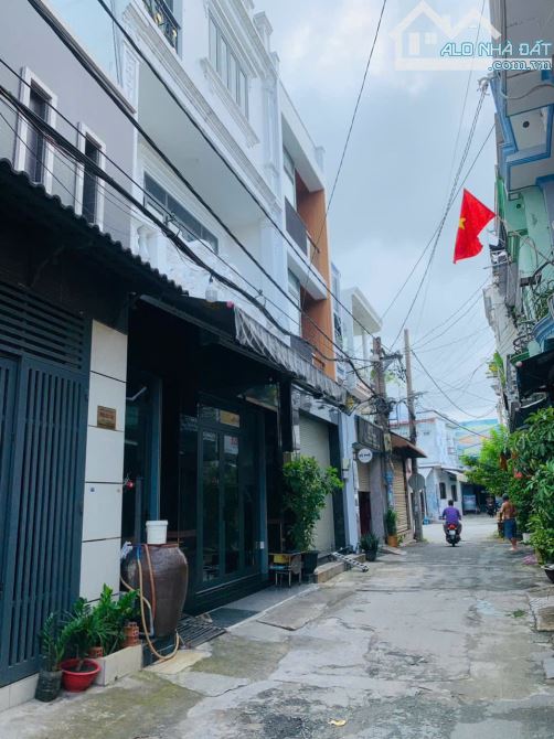 🏡 NHÀ ĐẸP – ĐƯỜNG XE TẢI THÔNG – TRỤC THẲNG TRƯỜNG CHINH – TÂN HƯNG THUẬN Q12 – GIÁ 5,3 T - 2