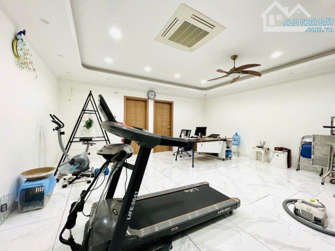 BÁN NHÀ PHẠM TUẤN TÀI, PHÂN LÔ, VỈA HÈ ÔTÔ TRÁNH, KINH DOANH, 74M2, MT RỘNG GIÁ 26 TỶ - 2