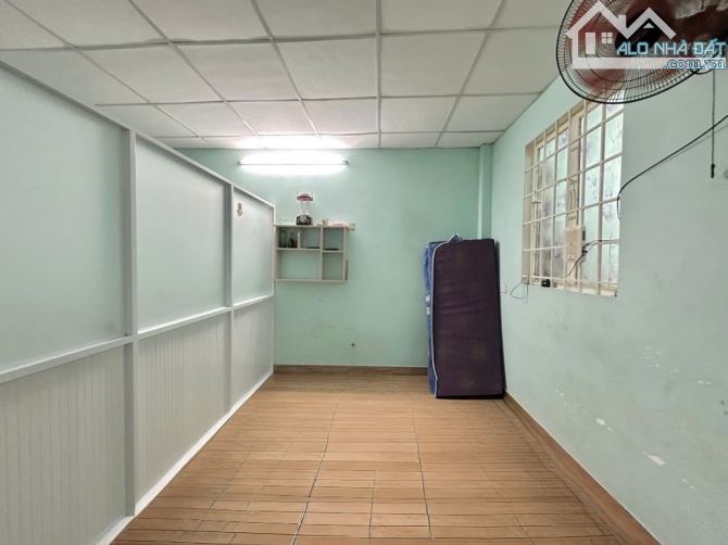 BÁN NHÀ PHAN TÂY HỒ,2 TẦNG,70M2, GIÁ 8 TỶ - 2