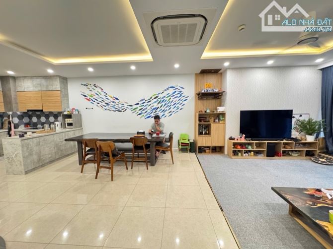 Căn Hộ Cao Cấp/ 9.x tỷ/ 136 m2 / 4 ngủ/Văn Khê .Hà Đông - 2