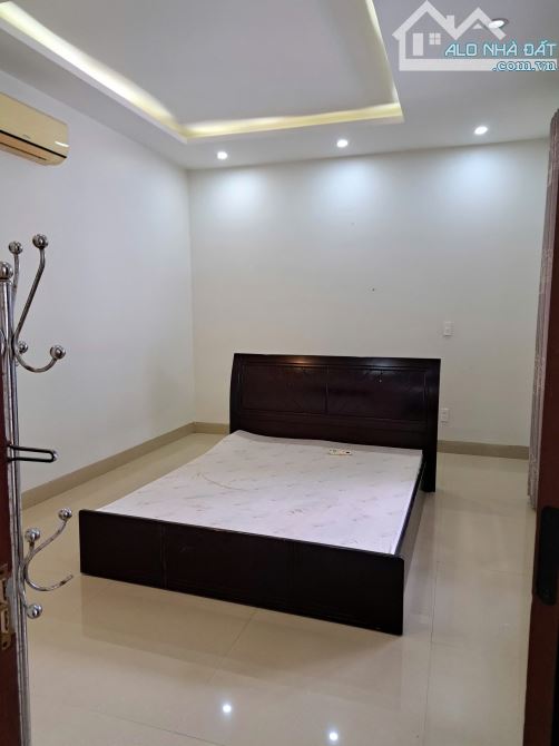 CHO THUÊ BIỆT THỰ 2 Tầng SÂN VƯỜN:  đường LÊ TRÍ VIỄN _ HÒA QUÝ - 2