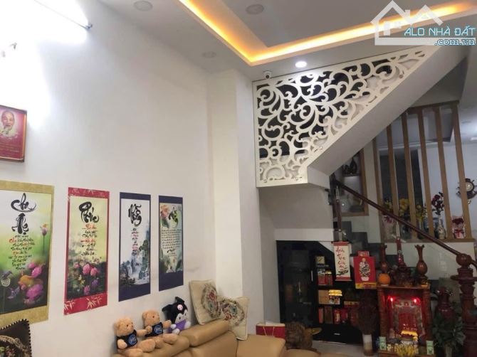 HẺM XE HƠI- LÊ VĂN QUỚI -BÌNH TRỊ ĐÔNG- BÌNH TÂN -4 TẦNG -DT: 4*14M- 6 TỶ 5 - 2