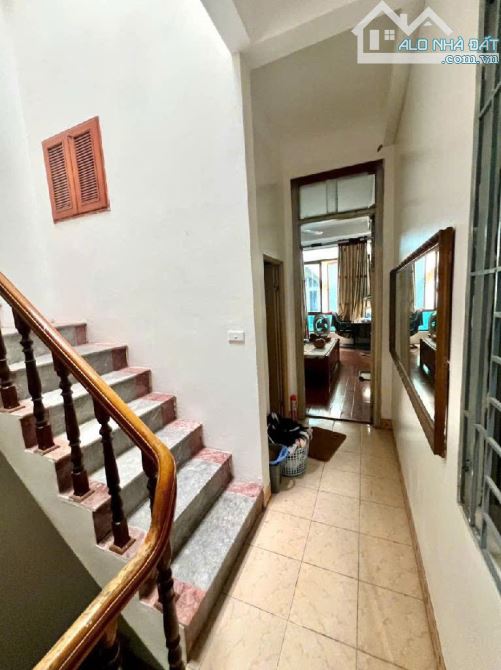 BÁN NHÀ NGUYỄN TRÃI – HÀ ĐÔNG – PHÂN LÔ ĐẸP – SÁT Ô TÔ – VÀI BƯỚC RA PHỐ – NHỈNH 8 TỶ - 2