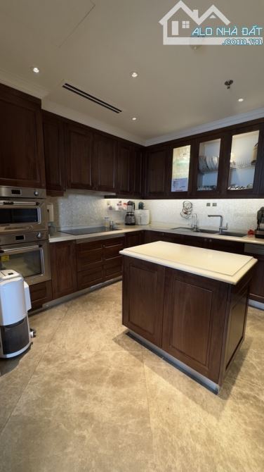 277 M2/3 tầng/ 13 M tiền/ 19.99 tỷ/Kiêu Kỵ. Ô TÔ CHÁNH - 2